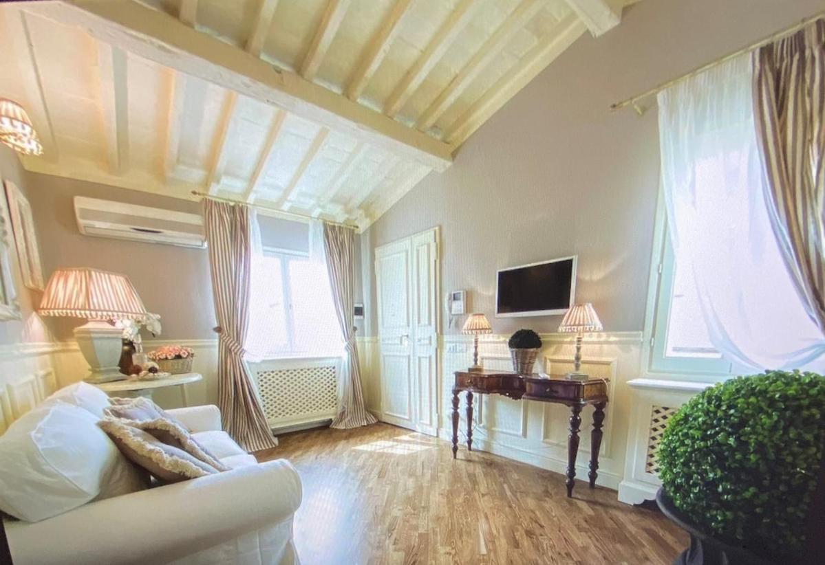 Apartment Signoria Elegant With View Palazzo Vecchio Florence